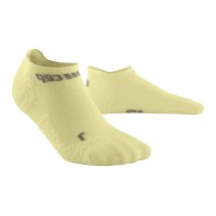 Мужские компрессионные  ультратонкие короткие носки CEP для бега арт. C0UUM-ZG, цвет лайм