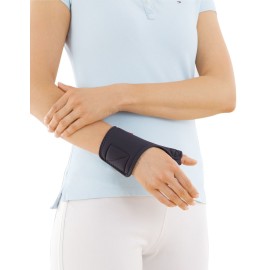 Шина для большого пальца кисти medi THUMB SUPPORT арт. 882, левая
