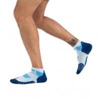 Мужские компрессионные короткие носки CEP арт. C095M-I3, цвет ледяной-синий