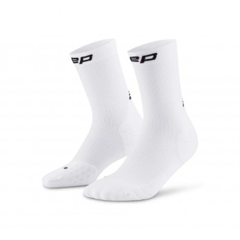 Женские компрессионные спортивные носки CEP Core Run Mid Cut арт. C105W-0, цвет белый