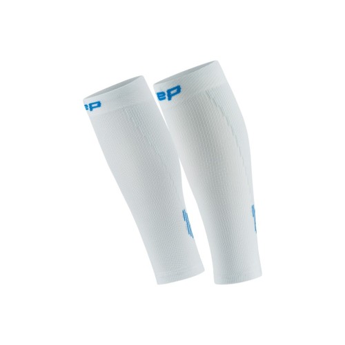 Женские компрессионные ультратонкие гетры CEP Core Run Calf Sleeve арт. C305W-I3, цвет ледяной-синий